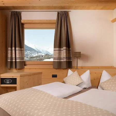 Ecohotel Chalet Des Alpes 3* Livigno