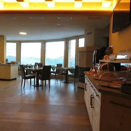 Ecohotel Des Alpes 3*